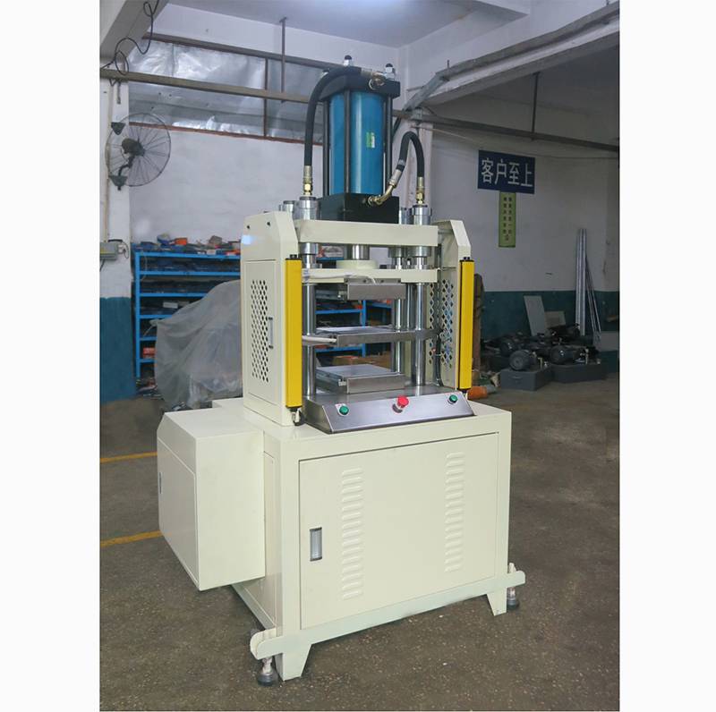 數(shù)控雙層熱壓機